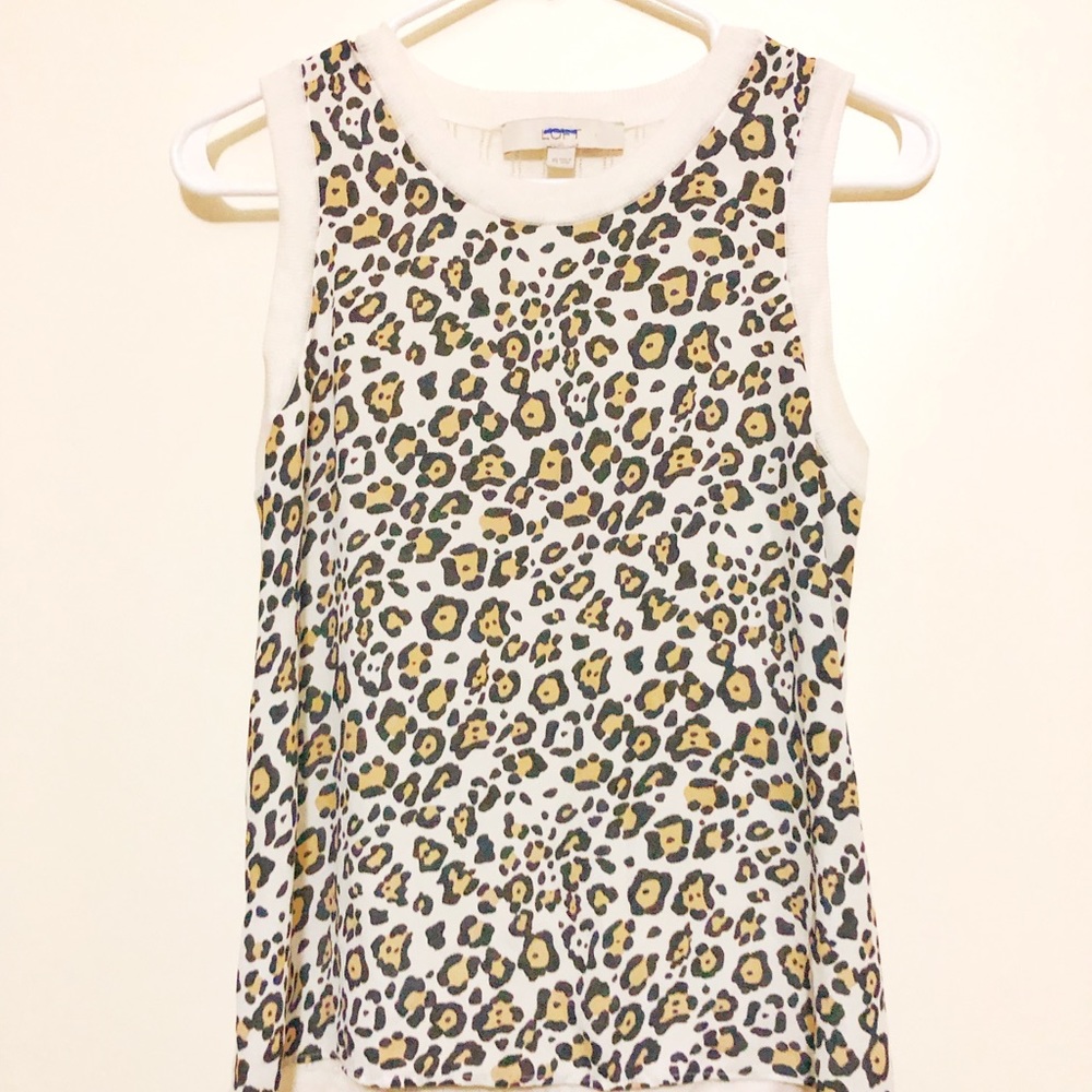 Loft leopard top